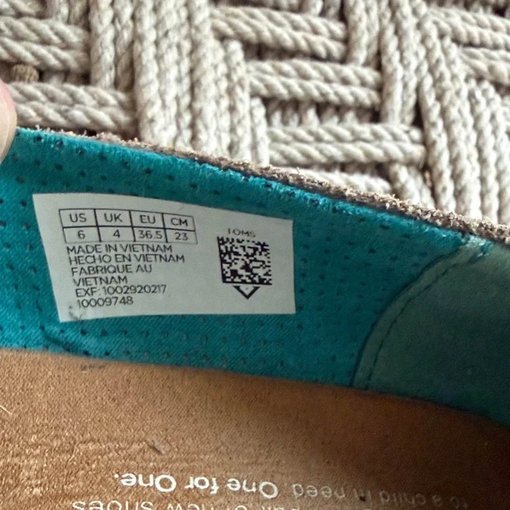 Toms stylish taupe